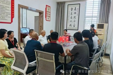 墨铸丹心 孝润家国——贾雪阳将军莅临惠安县孝文化交流协会纪实