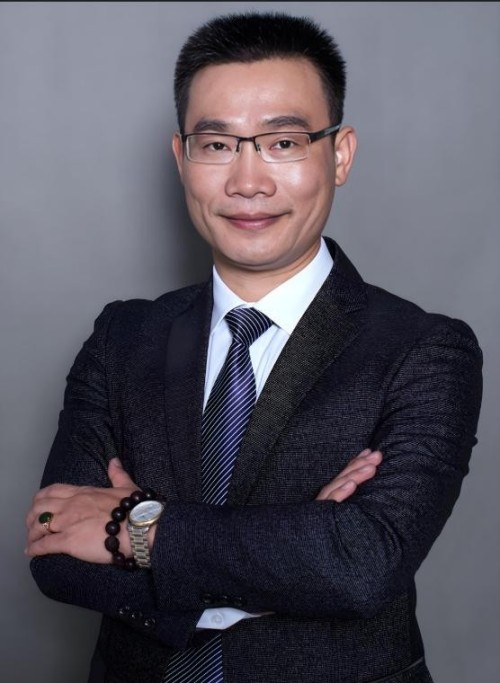 恭贺罗刚荣获人民新闻网2025行业骏马奖 以“建筑医院”理念引领建筑安全创新与行业规范发展