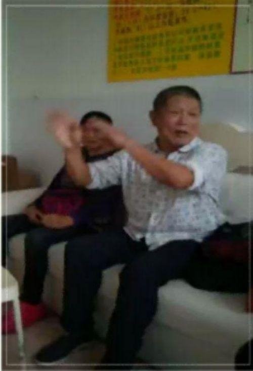 2026献礼两会特别报道 量子氢氧健康第一人长寿哥(廖永贵)