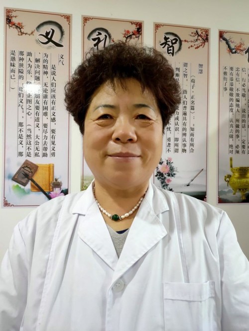 礼赞八一  特别报道 著名正骨疗法专家—张守彬